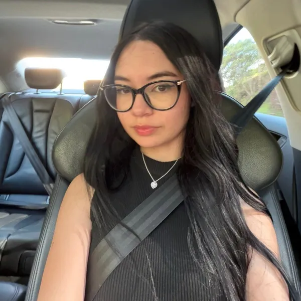 Julia Krisnarane, Estagiária Backend no Itaú - convidada do Fale com o Estagiário